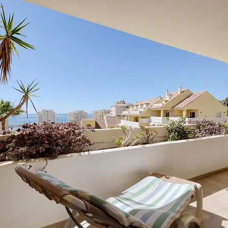 Spacious Puerto Alto Εστεπόνα